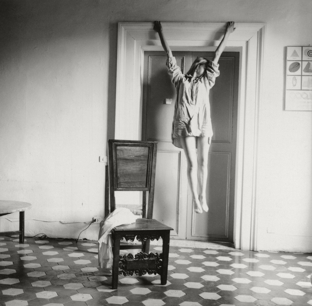 Francesca Woodman, Untitled, 1977-1978 © Betty and George Woodman NB: No toning, cropping, enlarging, or overprinting with text allowed.